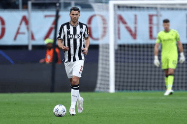 Tỷ số Newcastle vs Crystal Palace Ngoại hạng Anh vòng 29: Newcastle thắng đậm 5-0, vươn lên top 3
