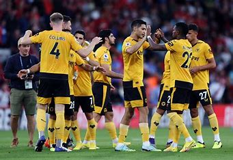 Nhận định kết quả vòng 33 Premier League ngày 20/04: Wolves 1-0 Manchester United, Wolves giữ mạng 5 trận thắng liên tiếp