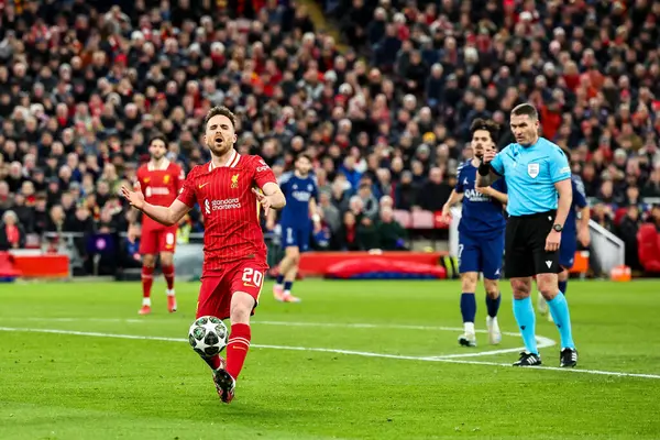 Giải Ngoại hạng Anh kết thúc khi nào? Liverpool có bao nhiêu cúp Ngoại hạng Anh?