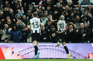 Tỷ số 3-0 Ngoại hạng Anh vòng 34 Newcastle vs Ipswich: Chiến thắng dễ dàng